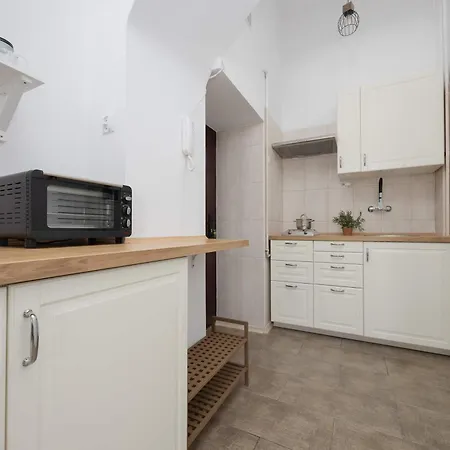 Stylish Wilcza In The Heart Of By Renters
