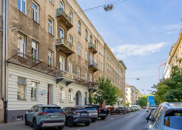 Апартаменты Stylish Wilcza In The Heart Of By Renters