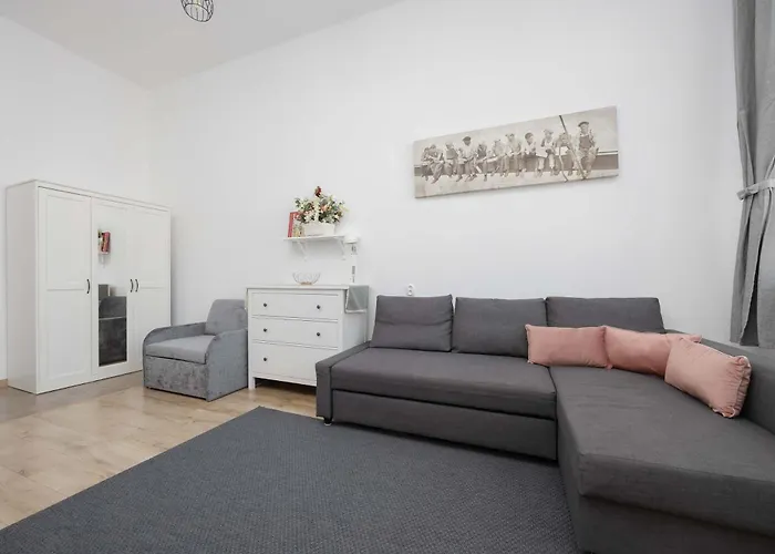 Stylish Wilcza In The Heart Of By Renters * Varsovia